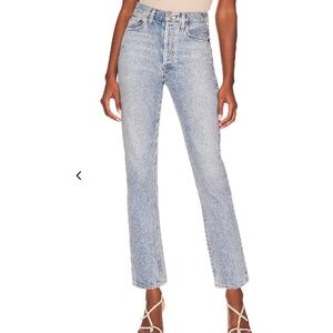 AGOLDE - Riley High Rise Straight Crop Jeans in Renewal wash. Size 27.
